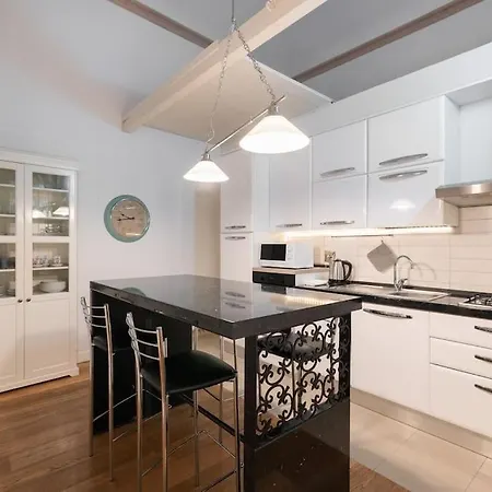 Elegant Gloria Retreat Apartamento *